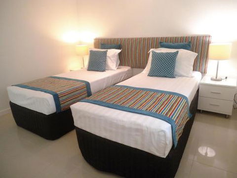 Island Villas & Apartments - Accommodation Perth 5