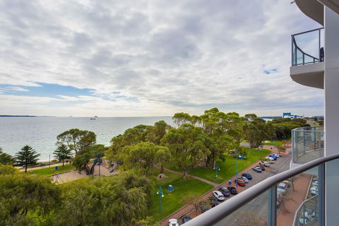 Nautilus By Rockingham Apartments - Accommodation Perth 4