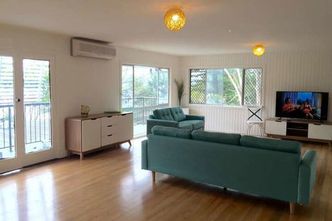 Wategos Surf Shack - Accommodation Perth 6
