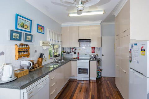 Boonah Hilltop Cottage - Accommodation Perth 1