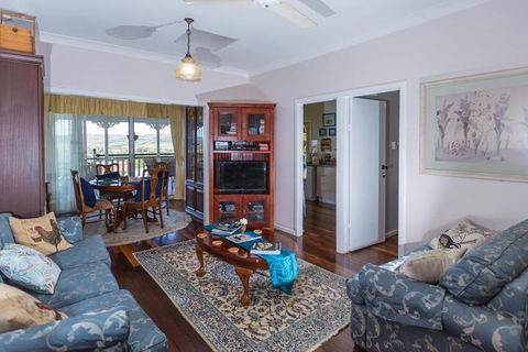 Boonah Hilltop Cottage - Accommodation Perth 2
