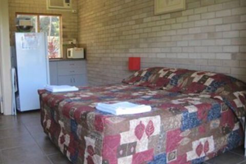 Tailwaggers Rainforest Retreat - Accommodation Perth 7