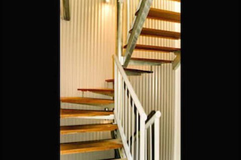 Seaspray Apartments - Accommodation Perth 7