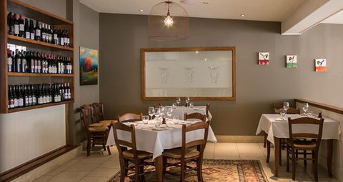 Royal Hotel Bowral - Perth Resorts 2