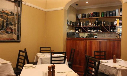 Biviano's At Windsor - Perth Resorts 21