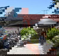 Perry Como Cafe Wine Bar - Accommodation Perth