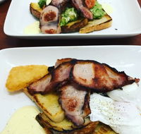 Lola's Cafe - Perth Resorts