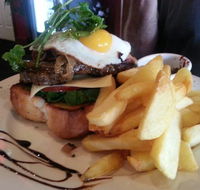 Silvers Bar and Grill - Perth Resorts