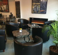 SKYES Cafe  Courtyard - Accommodation Perth