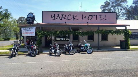 Yarck Hotel - Accommodation Perth 0