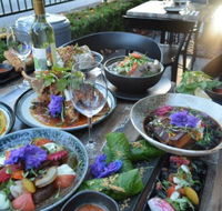 Phamous Kitchen - Accommodation Perth