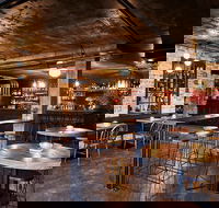 Stowaway Bar - Perth Resorts