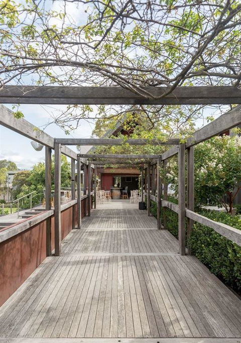 Rama 5 Thai - Accommodation Perth 12