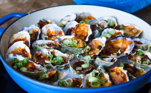 Waves Buffet Restaurant - Perth Resorts 8