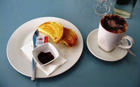 Jellyfish Cafe - Accommodation Perth 0