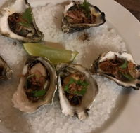 The Gunyah Restaurant at Paper Bark Camp - Perth Resorts