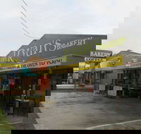 Cafe Ryan's Bakery - Perth Resorts