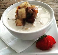 Pearl Beach Cafe - Perth Resorts