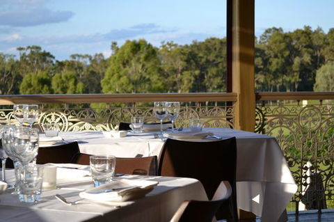 Verandah Restaurant - Perth Resorts 0