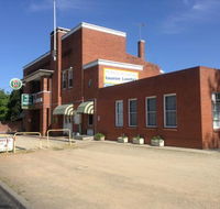 Horse and Jockey Hotel - Accommodation Perth