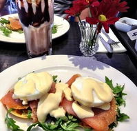 Grapevine Cafe - Accommodation Perth