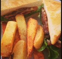 Evolution Cafe and Indian Restaurant - Accommodation Perth