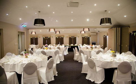 Annie's Provedore - Accommodation Perth 17