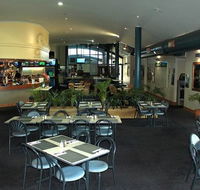 The Family Bistro at The Golden Sands Tavern - Perth Resorts