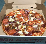 La Bello Pizzeria