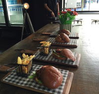 The Square Cafe Bar Restaurant - Perth Resorts