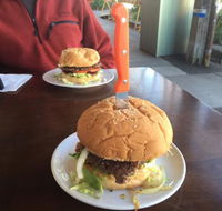Thunderbolts Cafe  Takeaway - Accommodation Perth