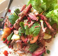 Two Sisters Lao Thai Cuisine - Perth Resorts