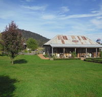 Rollonin Cafe - Accommodation Perth