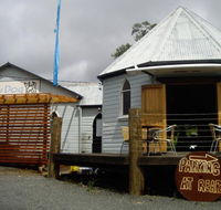 Salty Dog Seafood Cafe - Perth Resorts
