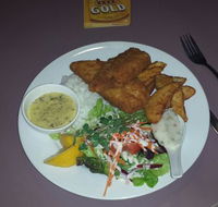 Stuart's Point Tavern - Perth Resorts