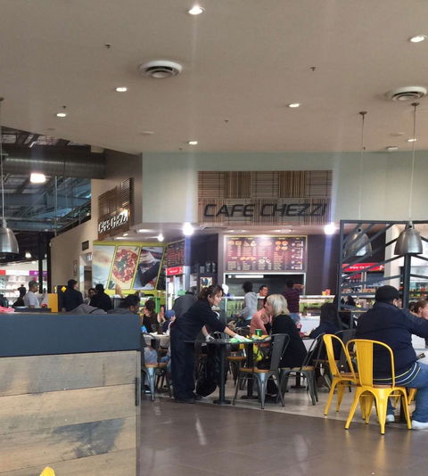 Cafe Chezzi - Perth Resorts 0