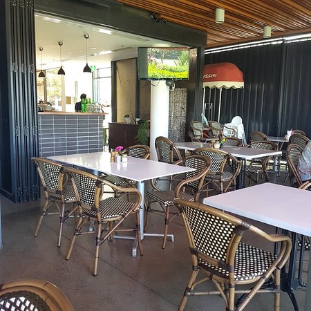 Tennyson NSW Perth Resorts