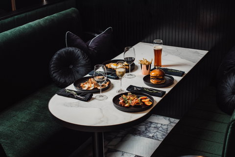 THE DEN - Accommodation Perth 2