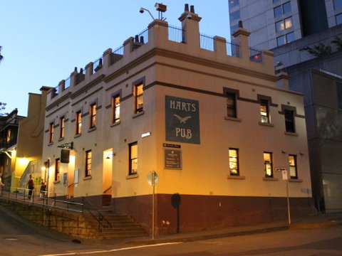 Harts Pub - Accommodation Perth 0