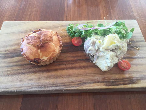 Raw Grocer - Perth Resorts 0