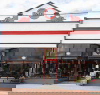 The Red Velvet Lounge - Perth Resorts