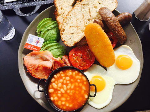 Chow Bella Cafe - Accommodation Perth 0