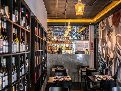 The Lane Wine Bar - Accommodation Perth 2