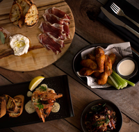 Walrus Social House - Perth Resorts