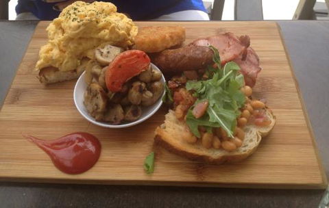 Cafe Isar - Accommodation Perth 0