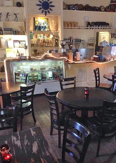 The Other Side Art Cafe - Perth Resorts 7