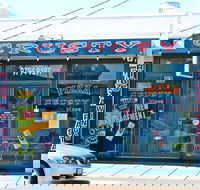 Crusty Pizza - Accommodation Perth