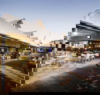 Kawana Waters Hotel - Accommodation Perth
