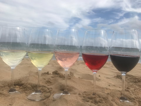 Simon's Waterfront - Perth Resorts 1