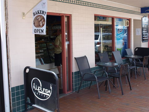AJ's Hotbake - Accommodation Perth 1